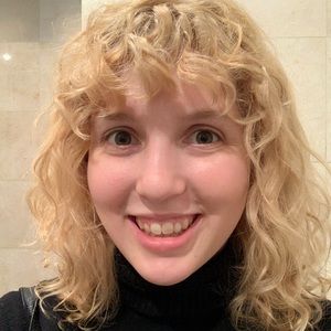 Meet your Posher, Alyson